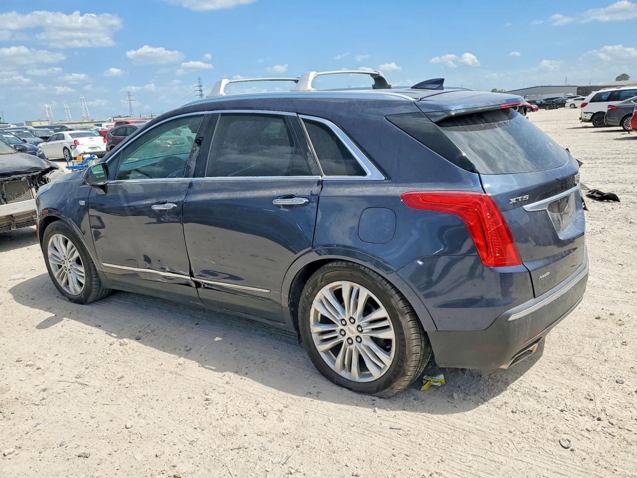 2019 CADILLAC XT5 PREMIUM LUXURY — снимка 2