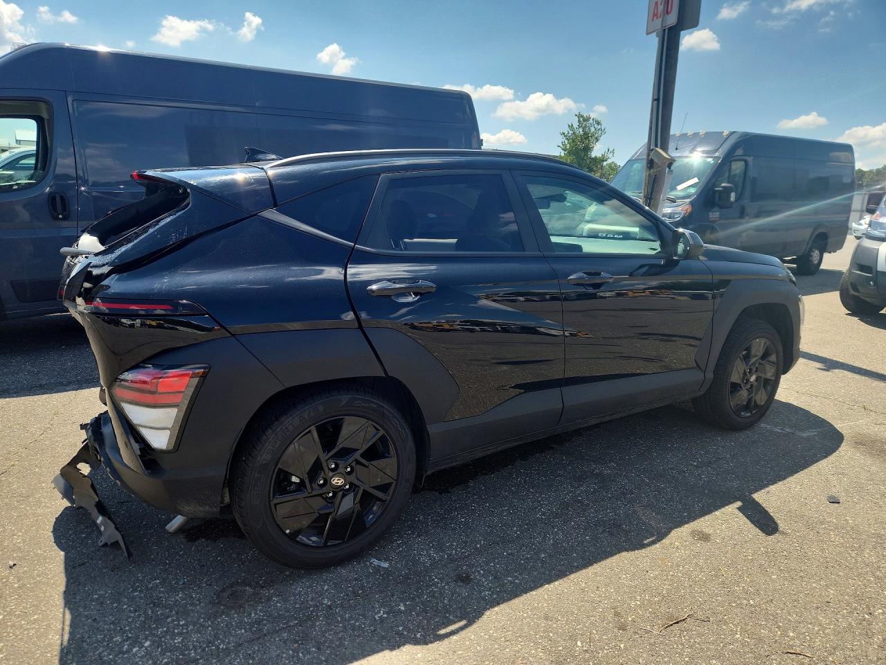 2026 HYUNDAI KONA SEL SPORT — снимка 3