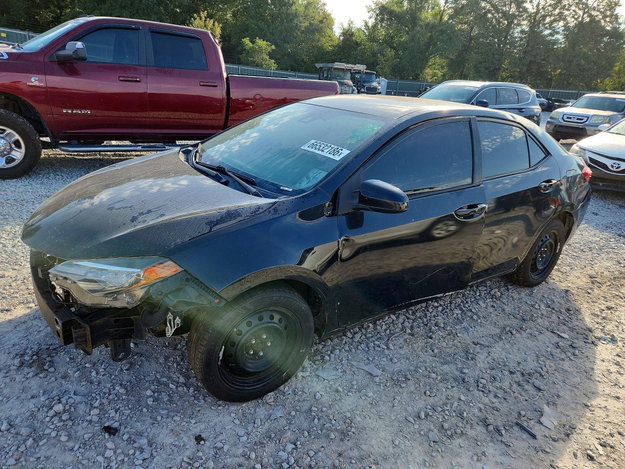 2018 TOYOTA COROLLA LE