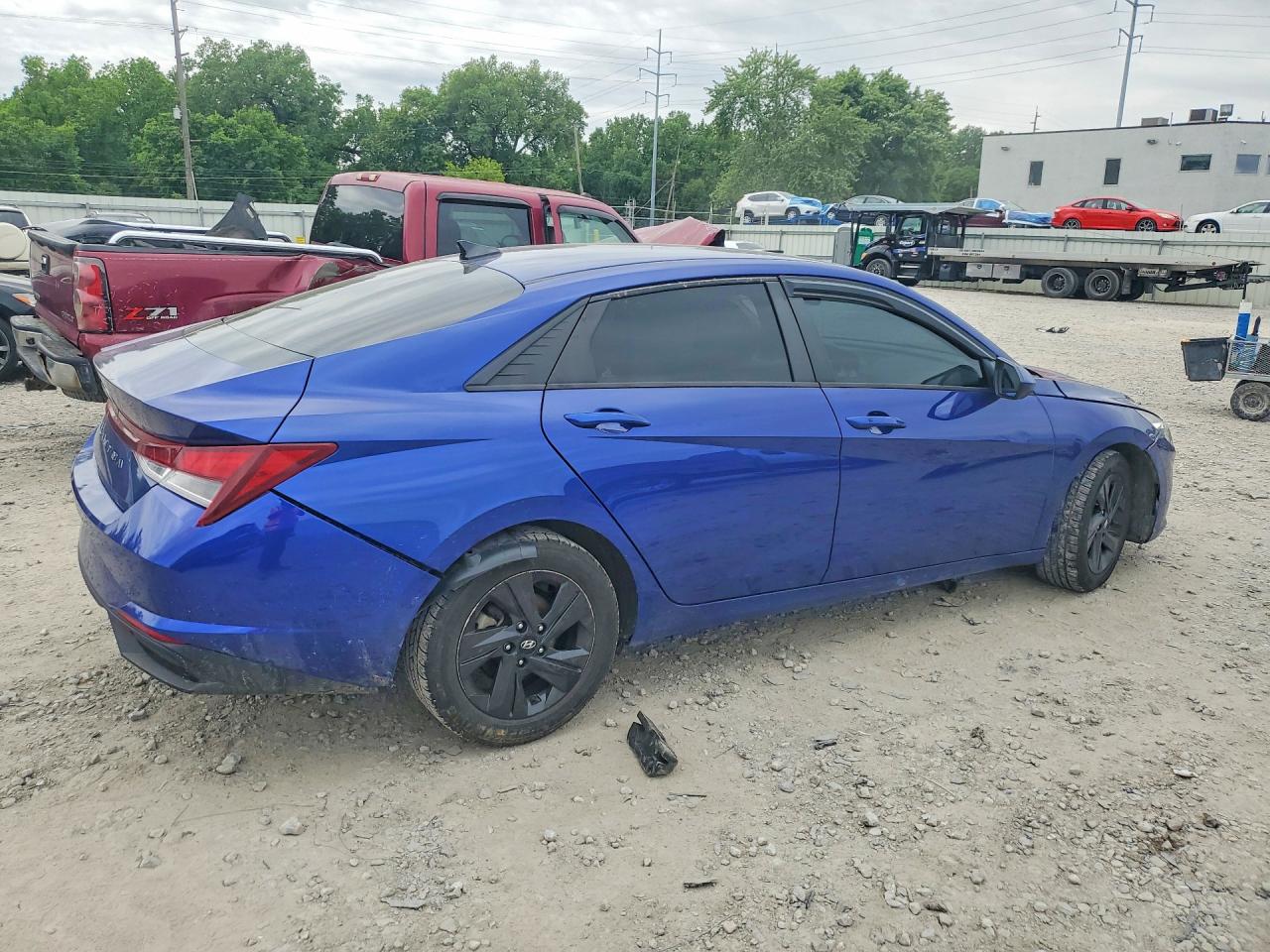 2021 HYUNDAI ELANTRA SEL — снимка 3