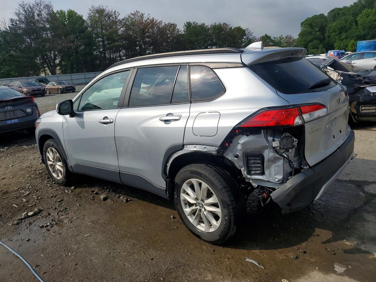 2023 TOYOTA COROLLA CROSS LE — снимка 2