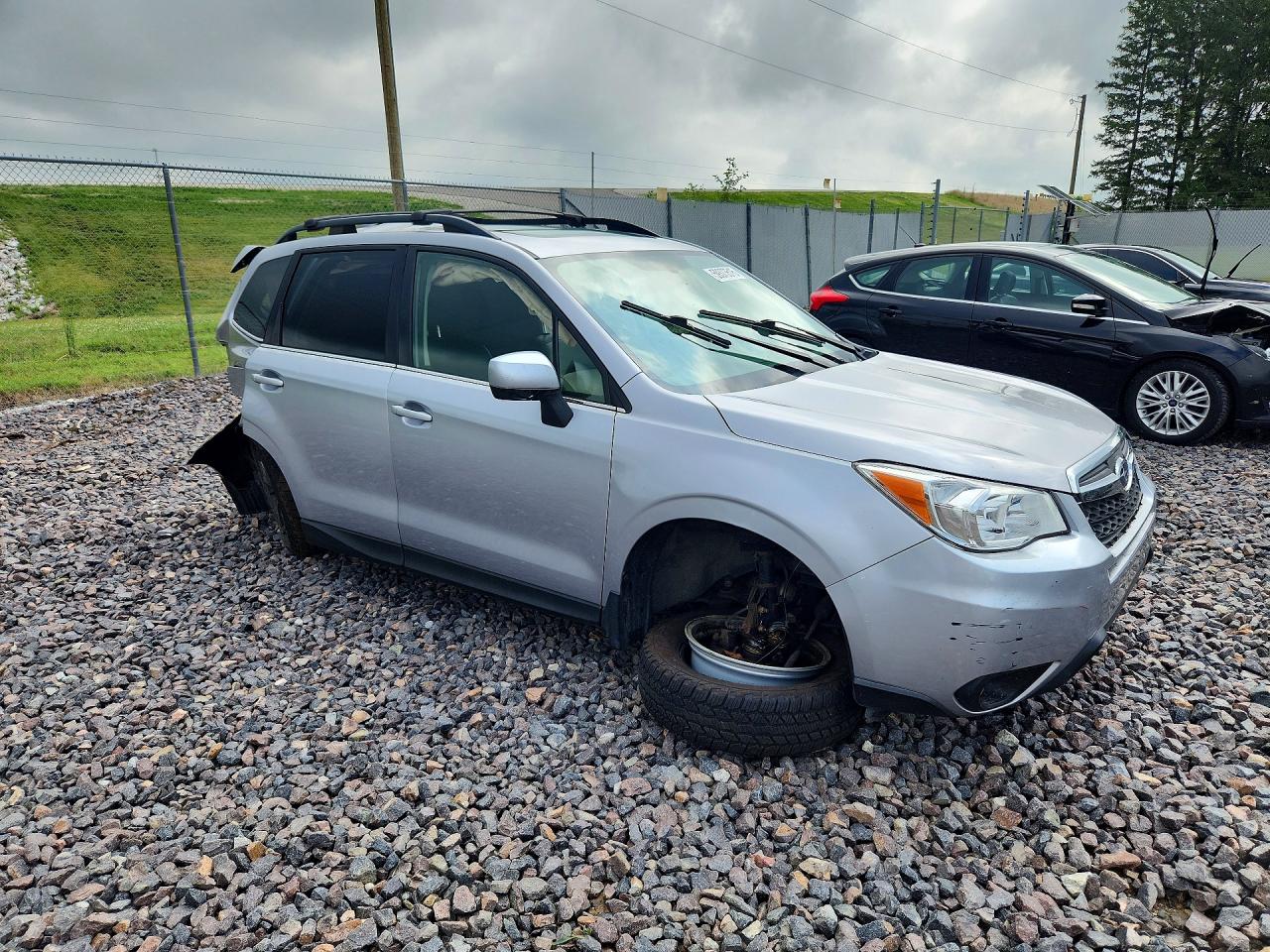 2016 SUBARU FORESTER 2.5I LIMITED — снимка 4