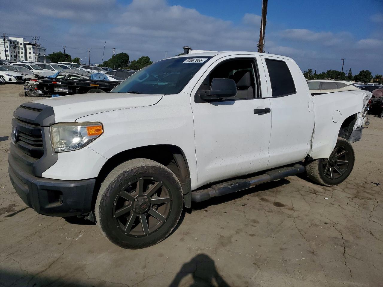 2015 TOYOTA TUNDRA SR