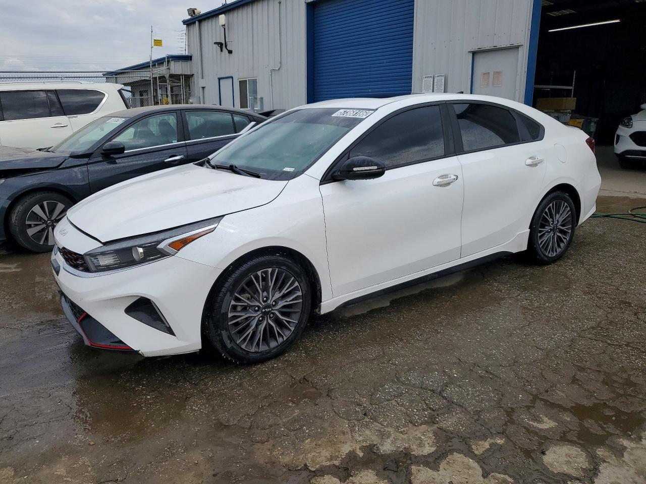2022 KIA FORTE GT LINE