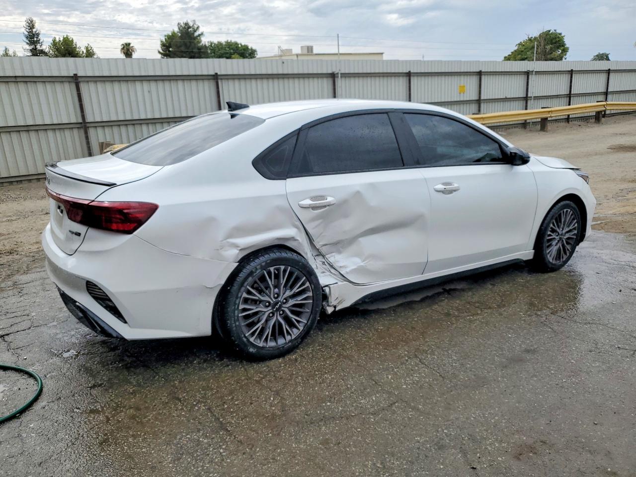 2022 KIA FORTE GT LINE — снимка 3