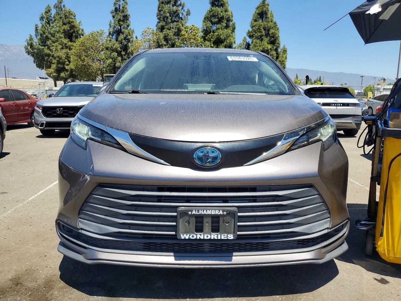 2021 TOYOTA SIENNA LE — снимка 5