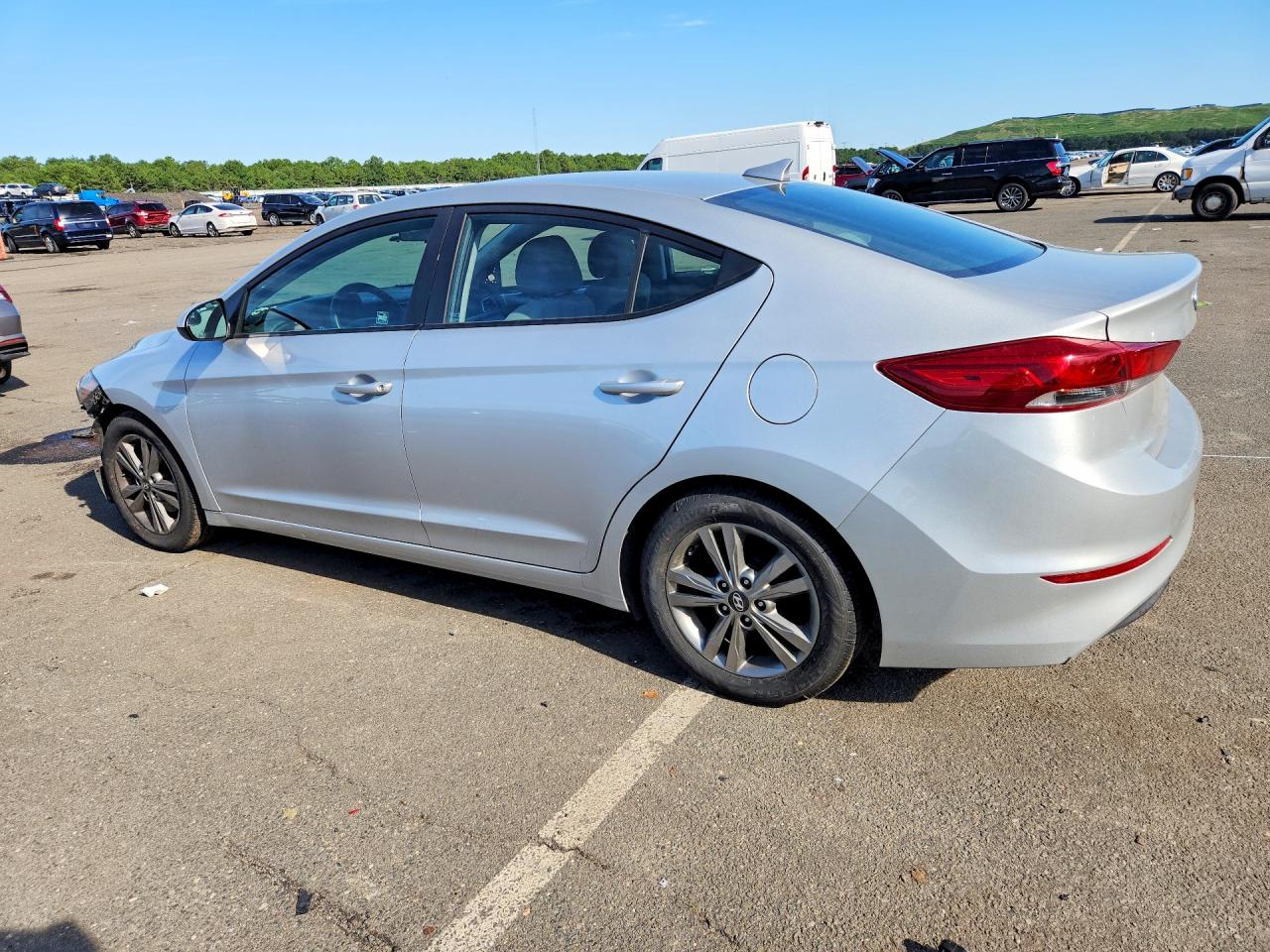 2017 HYUNDAI ELANTRA SE — снимка 2