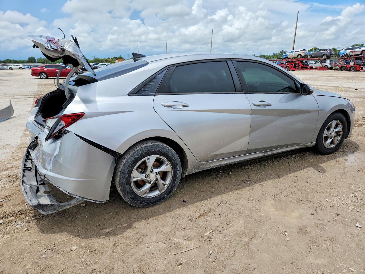 2021 HYUNDAI ELANTRA SE — снимка 3