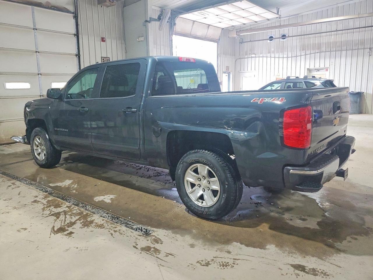 2017 CHEVROLET SILVERADO K1500 LT — снимка 2