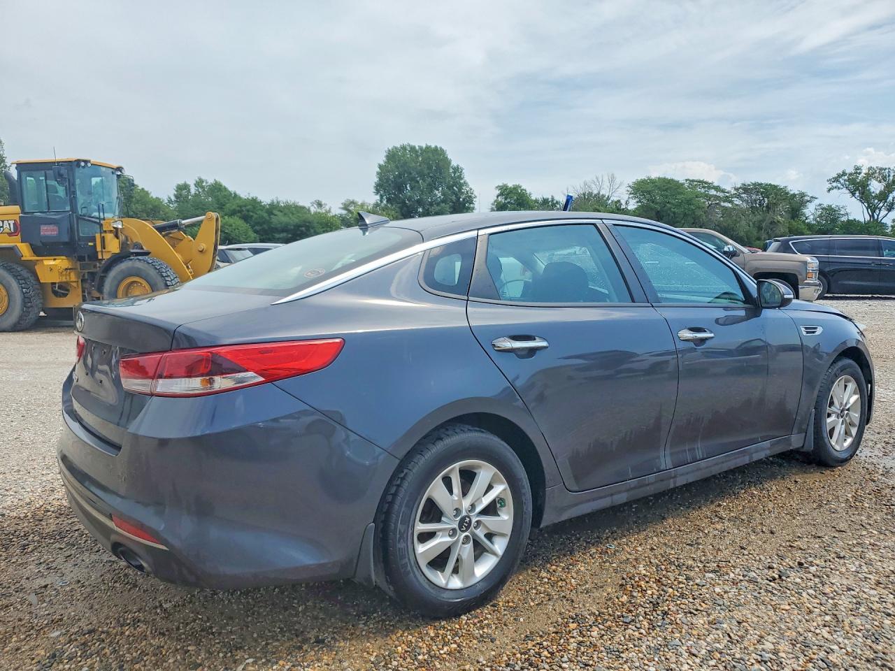 2017 KIA OPTIMA LX — снимка 3