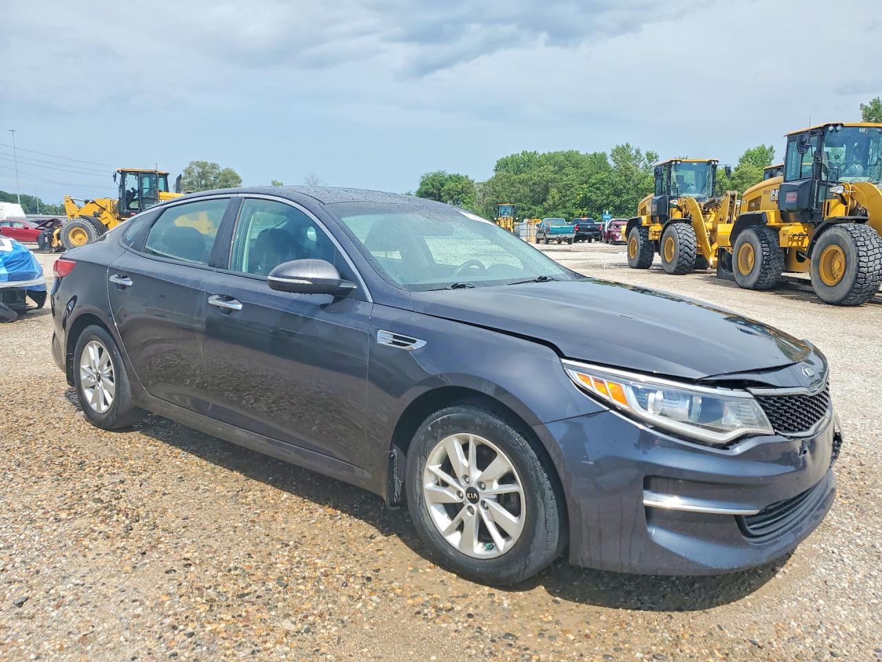 2017 KIA OPTIMA LX — снимка 4
