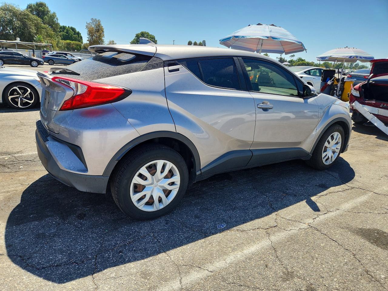 2019 TOYOTA C-HR LE — снимка 3