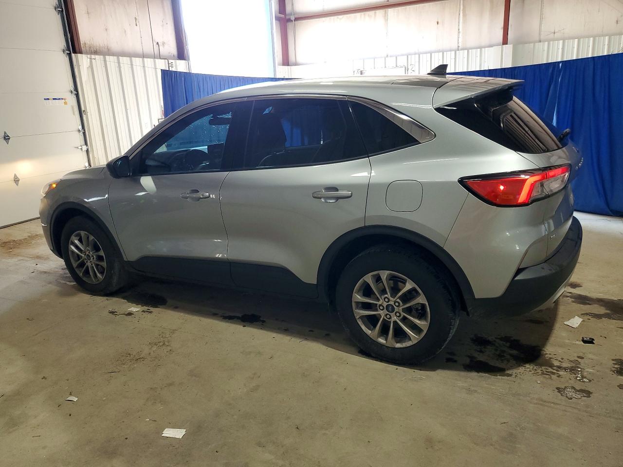 2022 FORD ESCAPE SE — снимка 2