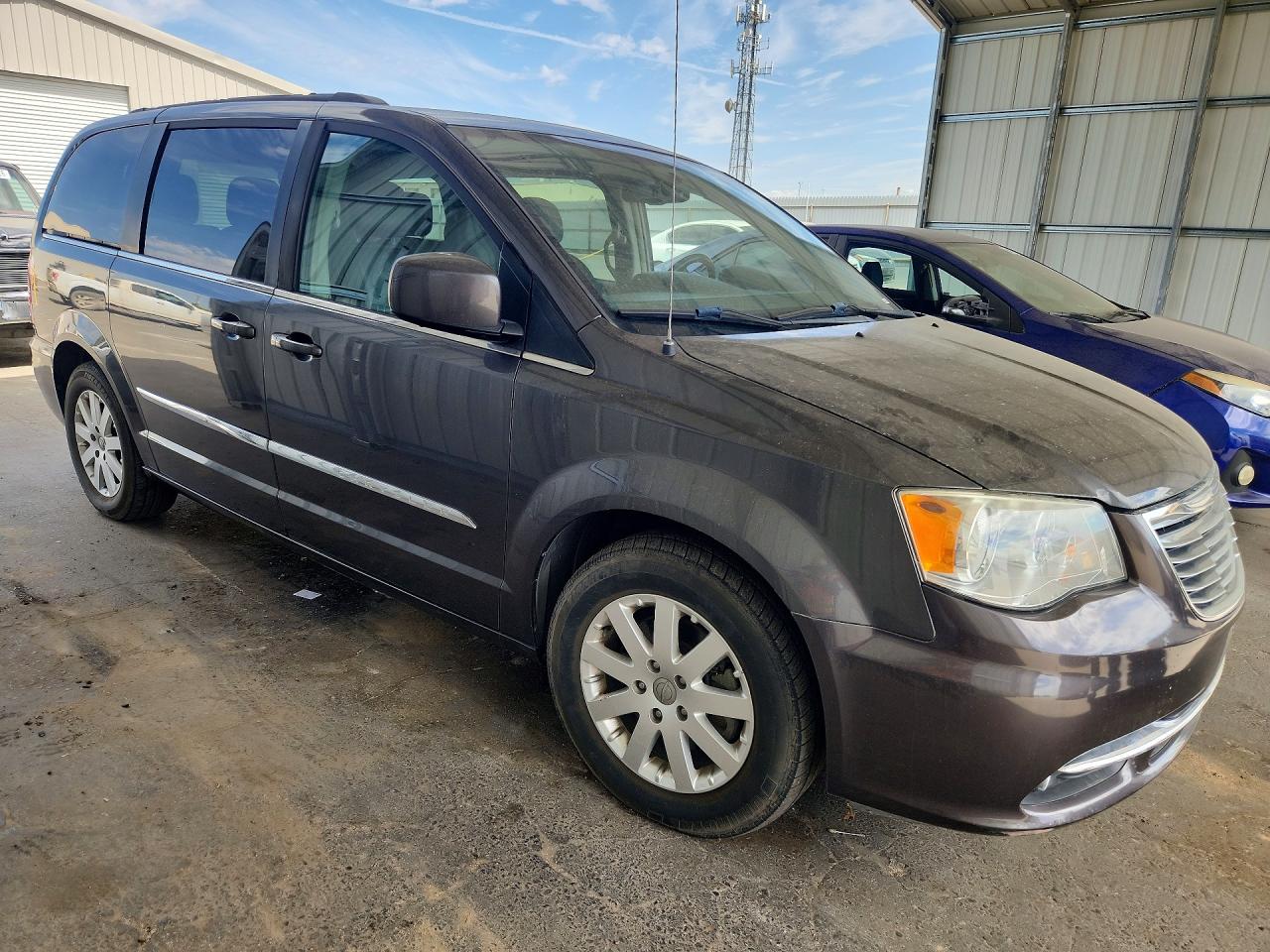 2016 CHRYSLER TOWN & COUNTRY TOURING — снимка 4