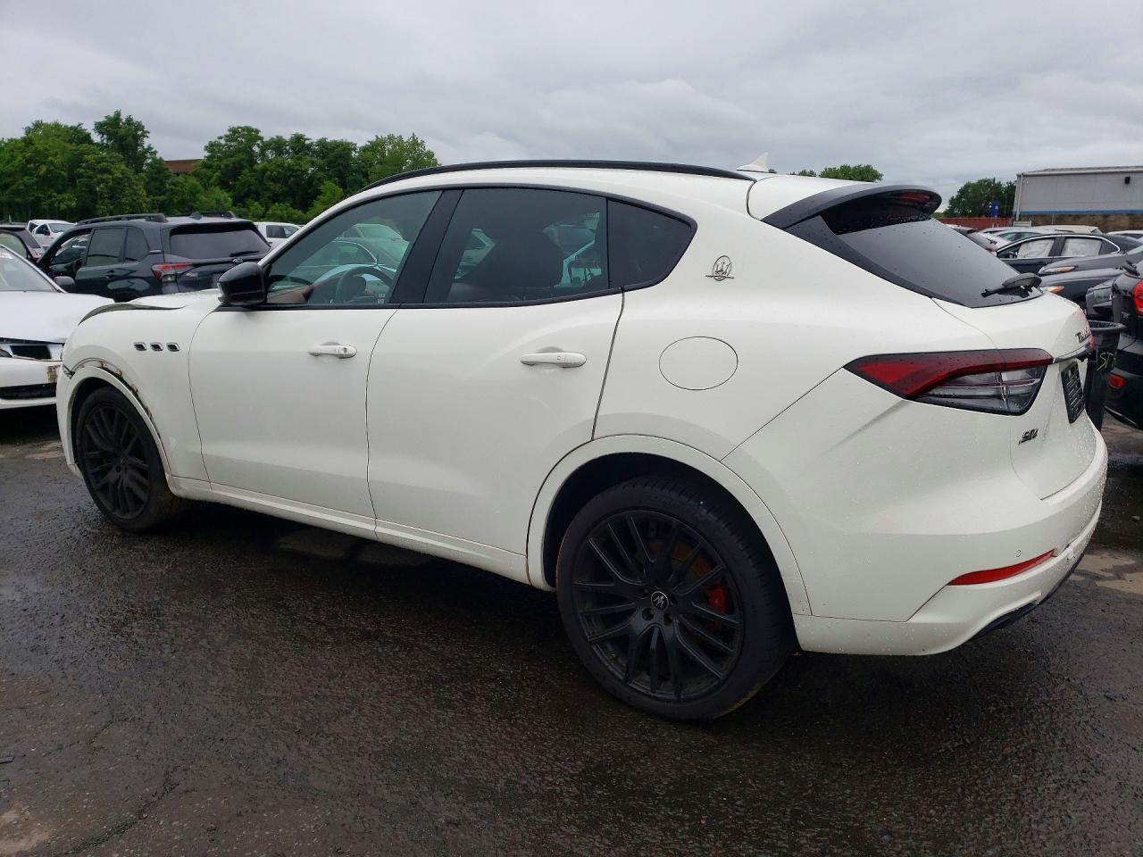 2021 MASERATI LEVANTE S — снимка 2