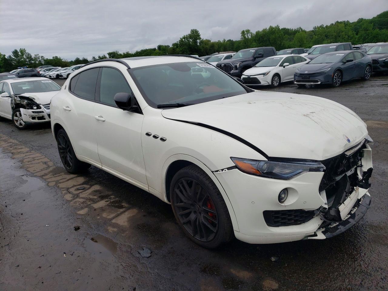 2021 MASERATI LEVANTE S — снимка 4