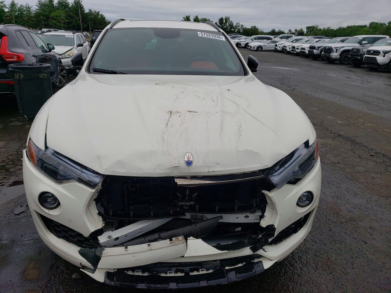 2021 MASERATI LEVANTE S — снимка 5