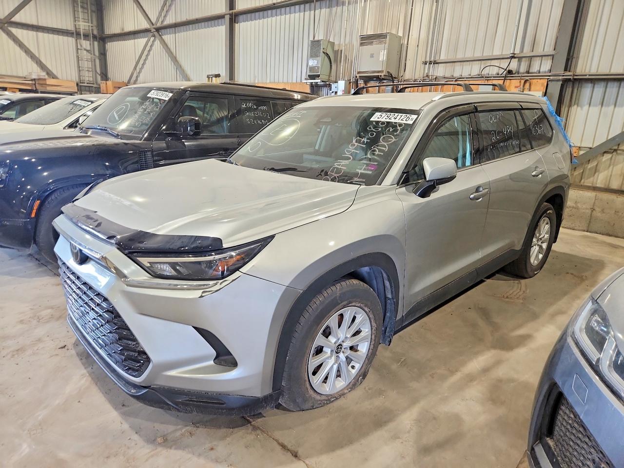 2024 TOYOTA GRAND HIGHLANDER XLE