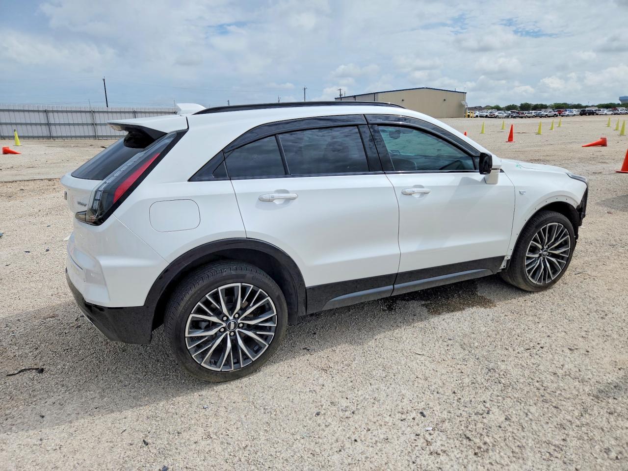 2024 CADILLAC XT4 SPORT — снимка 3