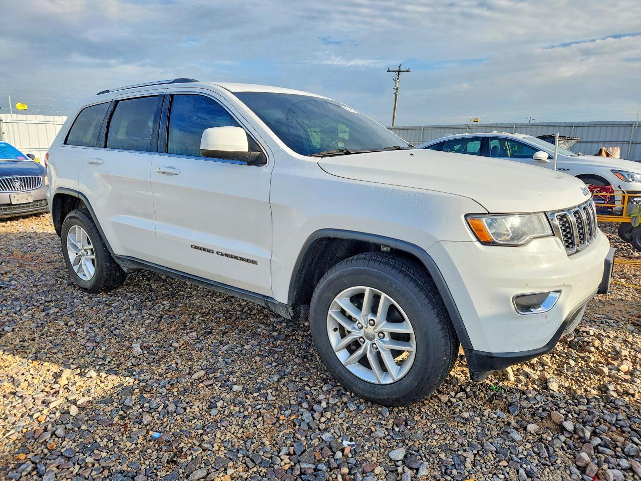 2018 JEEP GRAND CHEROKEE LAREDO — снимка 4