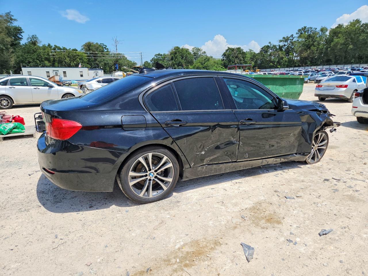 2015 BMW 328 I — снимка 3