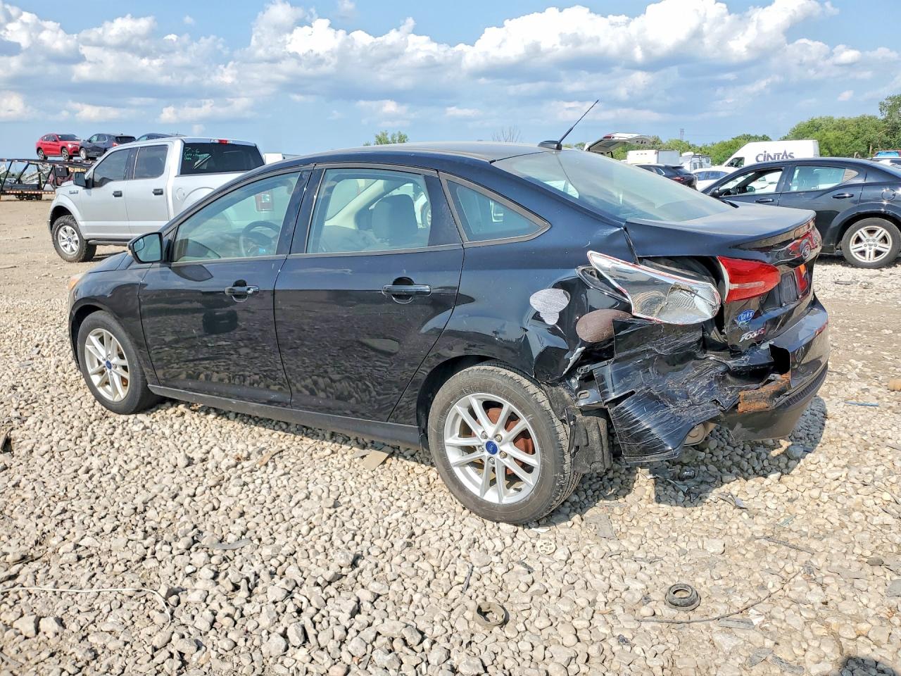 2017 FORD FOCUS SE — снимка 2