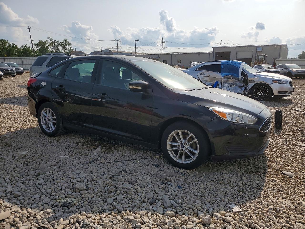 2017 FORD FOCUS SE — снимка 4