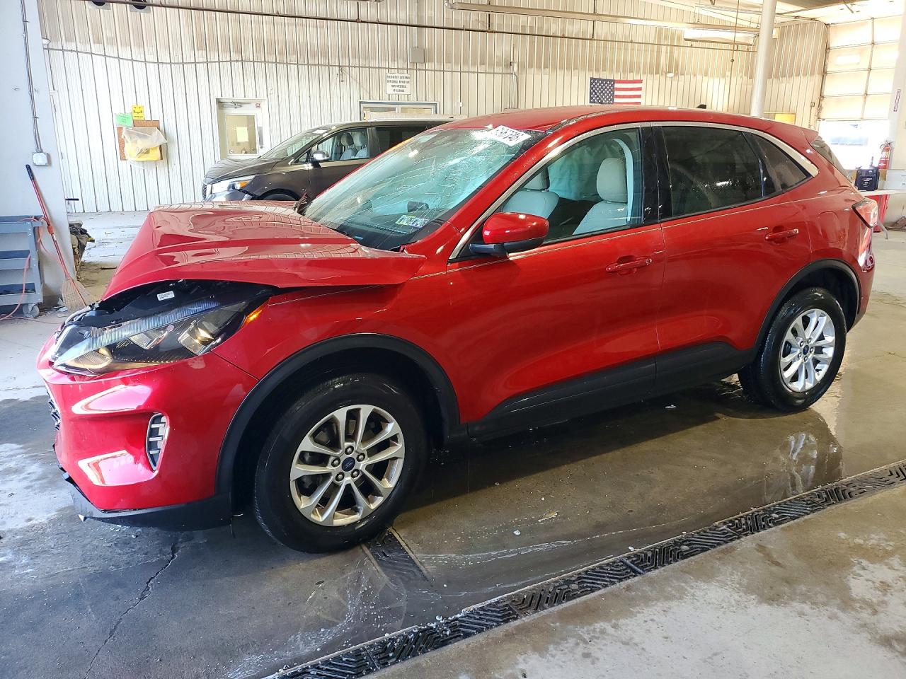 2021 FORD ESCAPE SE