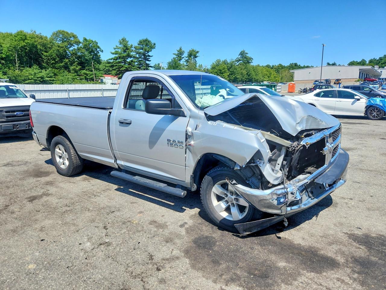 2015 RAM 1500 ST — снимка 4