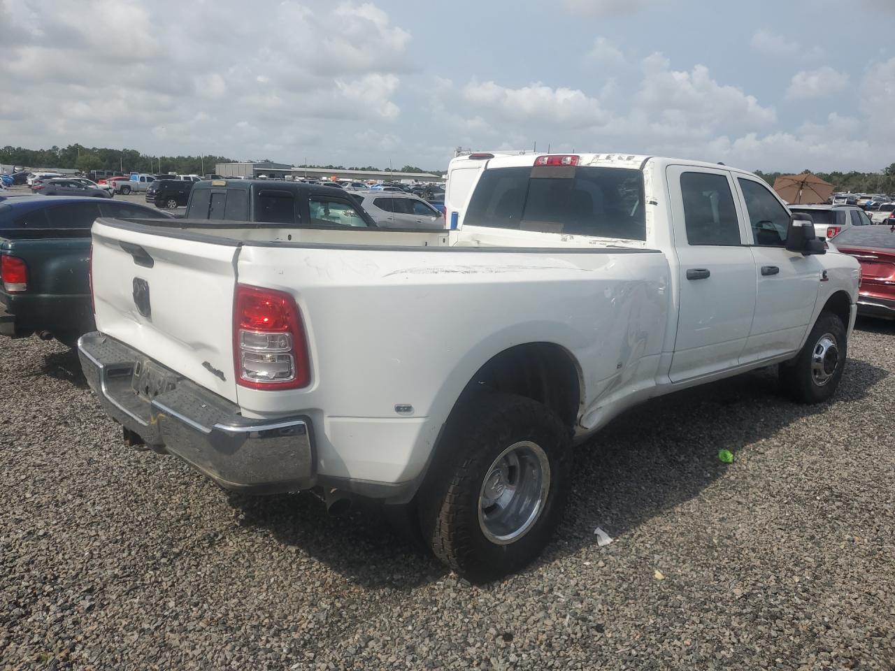 2024 RAM 3500 TRADESMAN — снимка 3