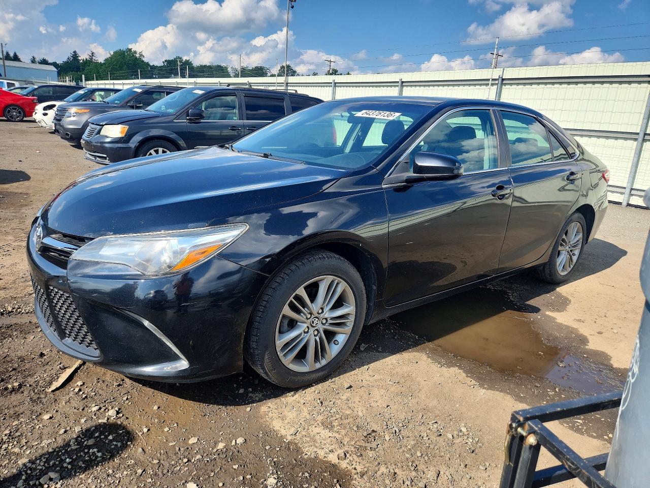 2017 TOYOTA CAMRY SE