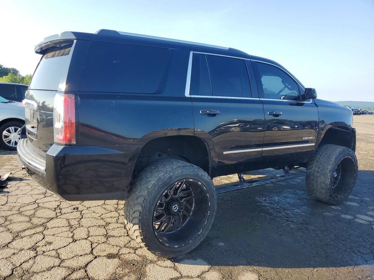 2015 GMC YUKON DENALI — снимка 3