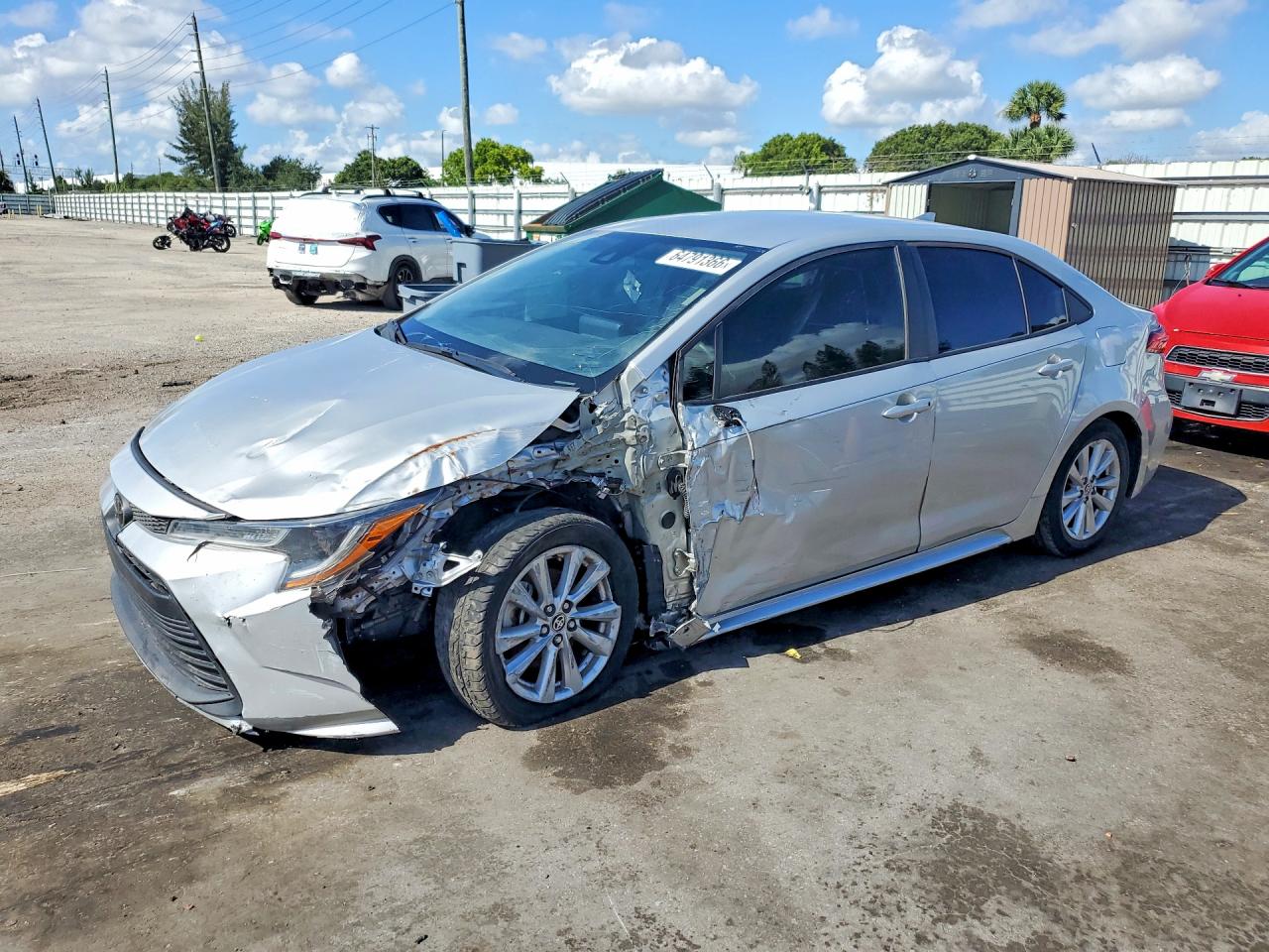 2024 TOYOTA COROLLA LE
