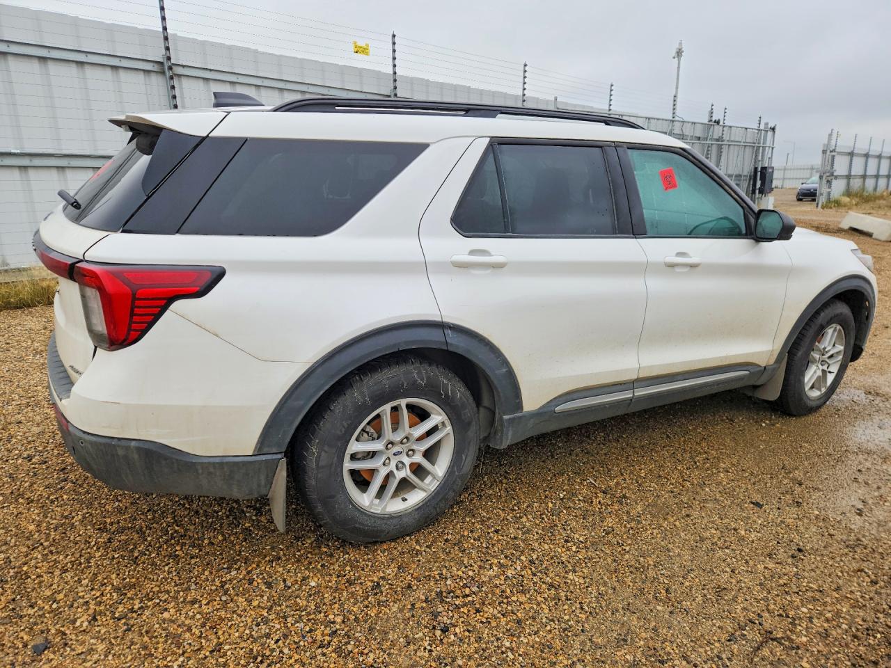 2025 FORD EXPLORER ACTIVE — снимка 3