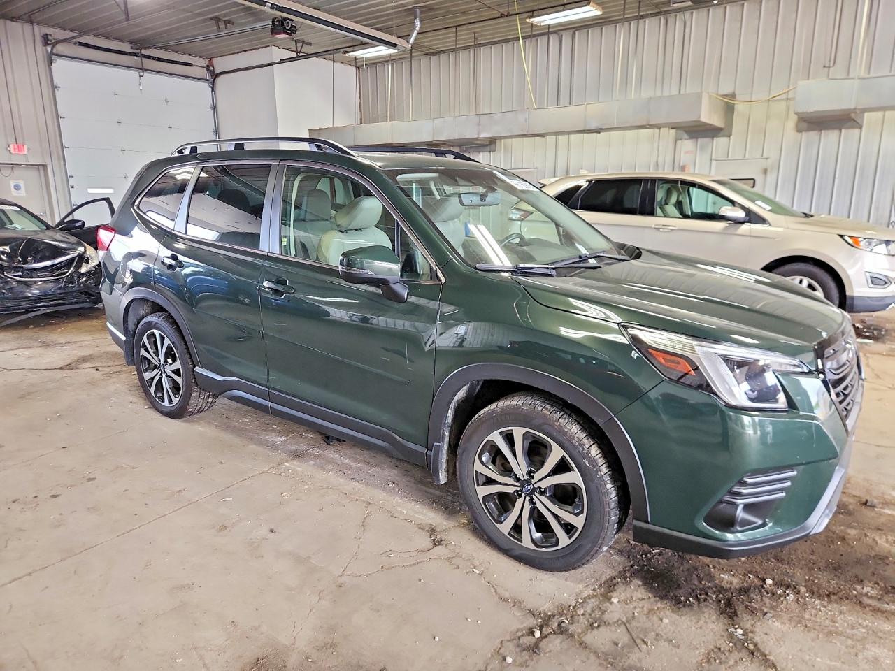 2023 SUBARU FORESTER LIMITED — снимка 4