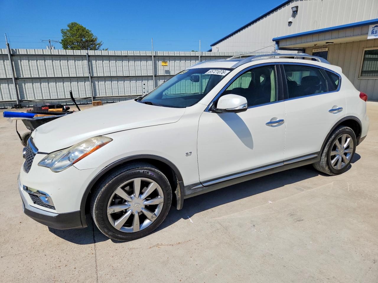 2017 INFINITI QX50 BASE