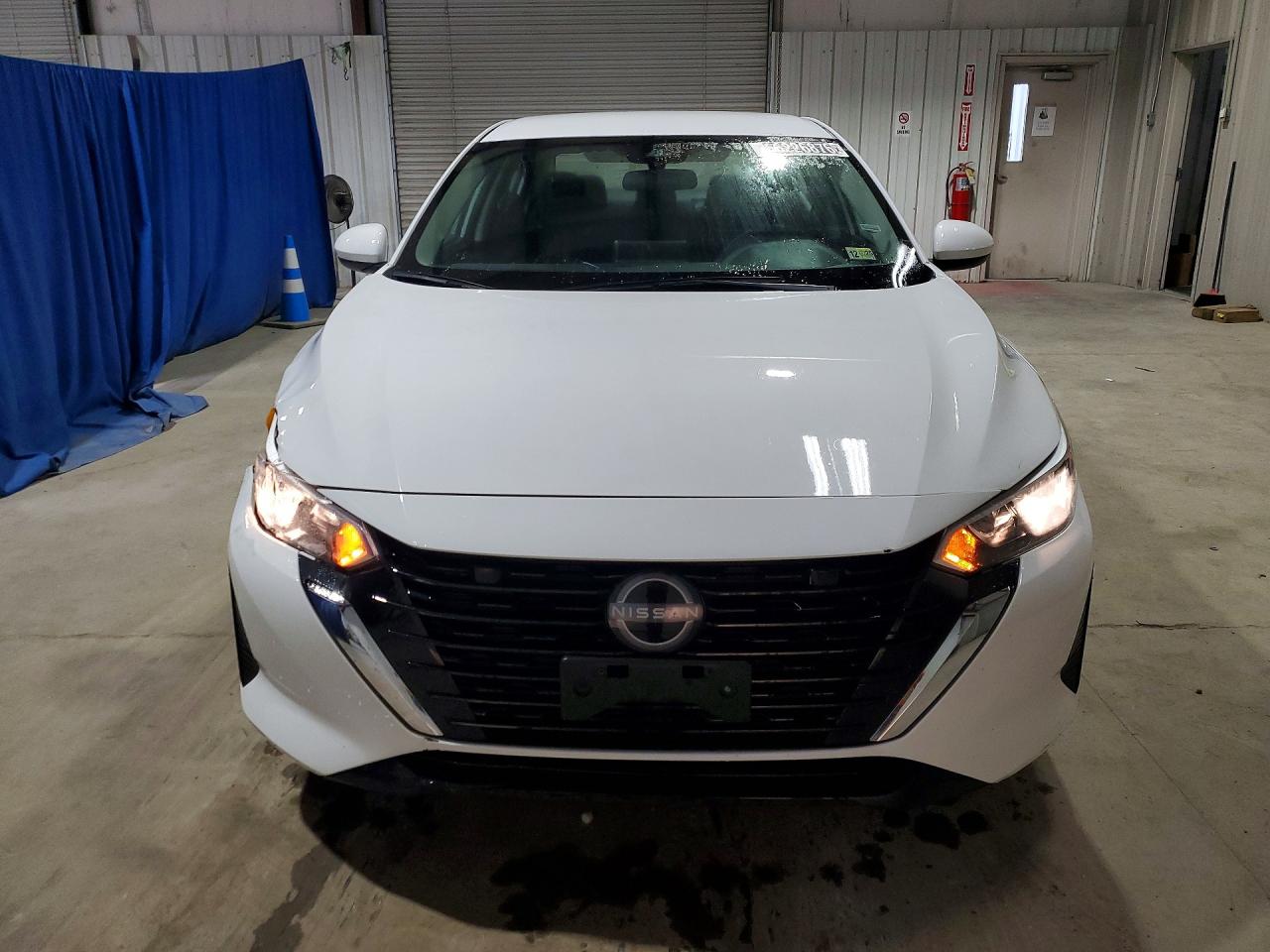 2025 NISSAN SENTRA SV — снимка 5
