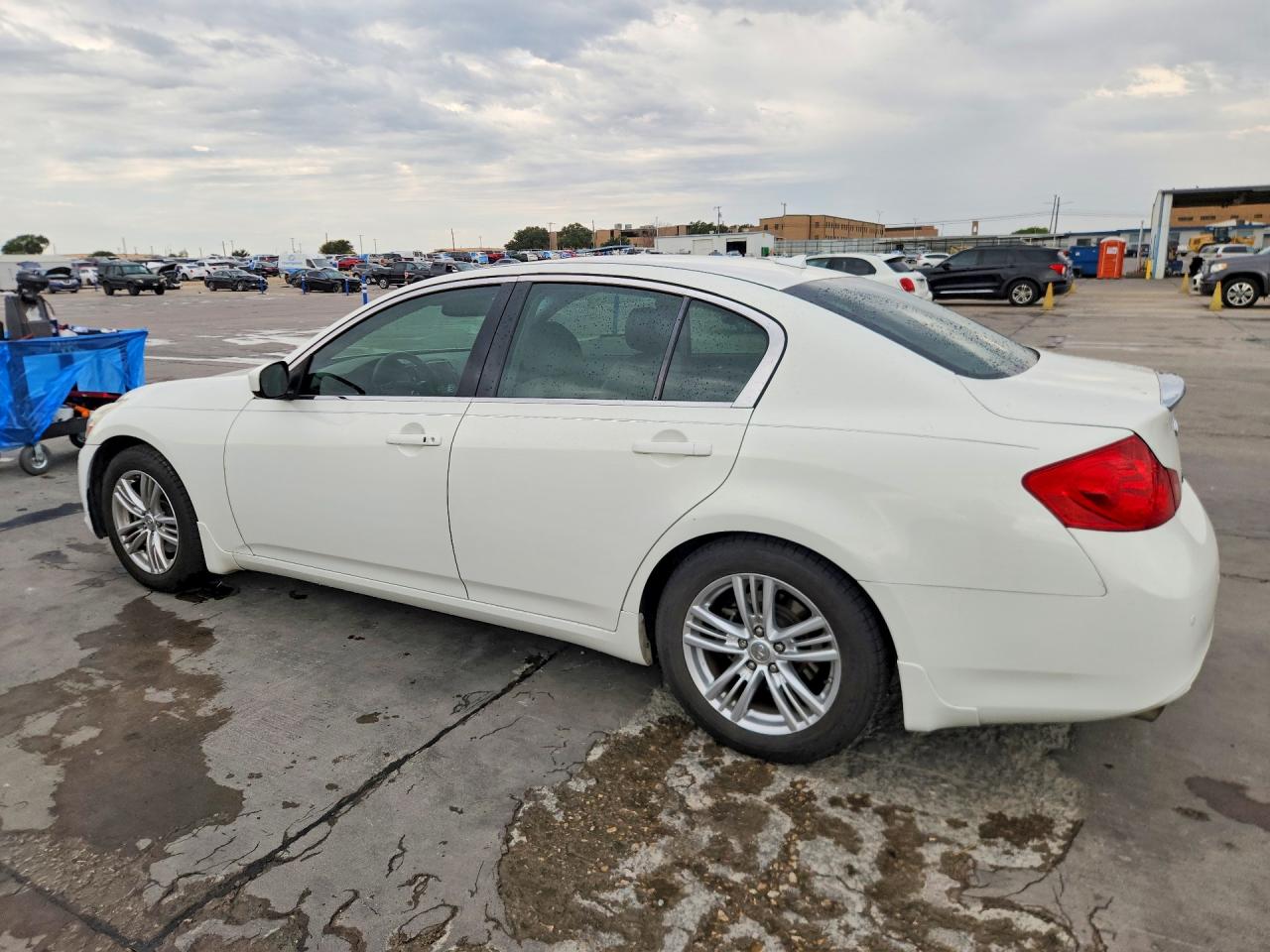 2013 INFINITI G37 SEDAN JOURNEY — снимка 2