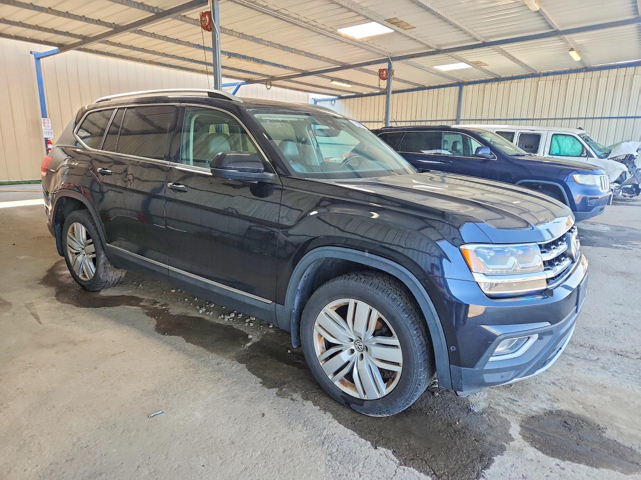 2018 VOLKSWAGEN ATLAS SEL PREMIUM — снимка 4