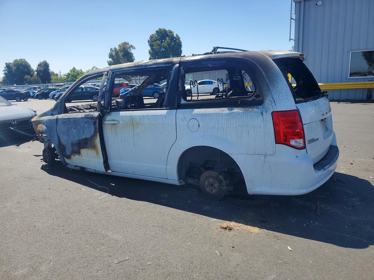 2019 DODGE GRAND CARAVAN GT — снимка 2