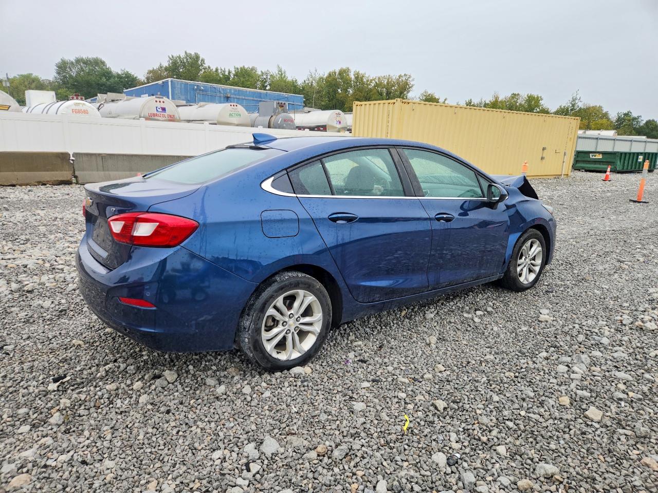 2019 CHEVROLET CRUZE LT — photo 3
