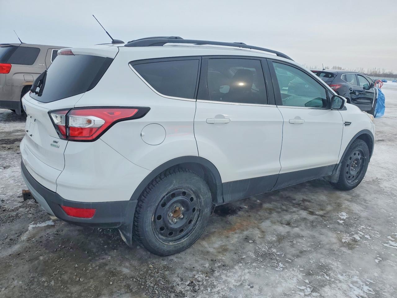 2017 FORD ESCAPE SE — снимка 3