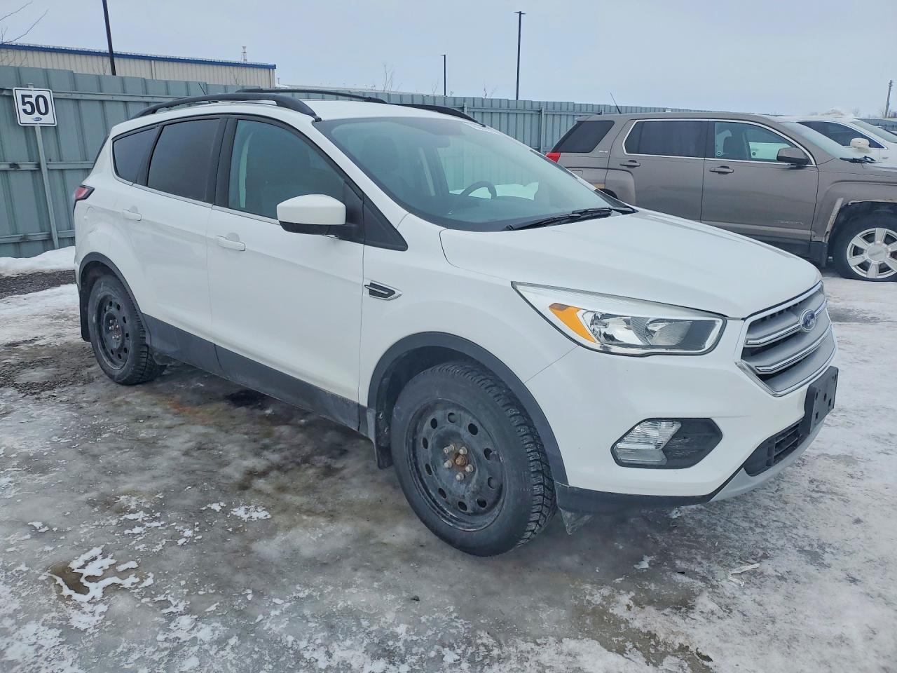 2017 FORD ESCAPE SE — снимка 4
