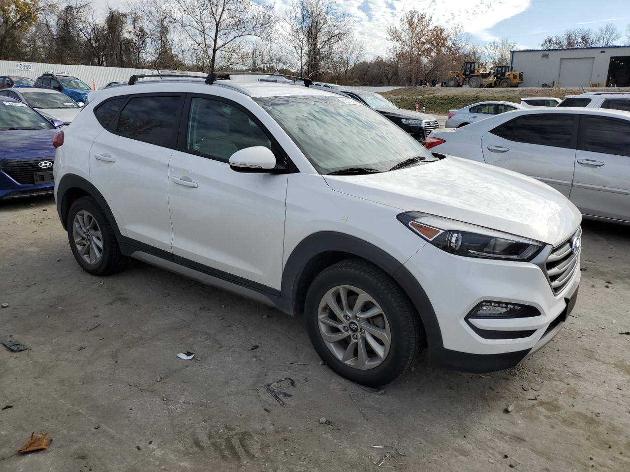 2017 HYUNDAI TUCSON LIMITED — снимка 4