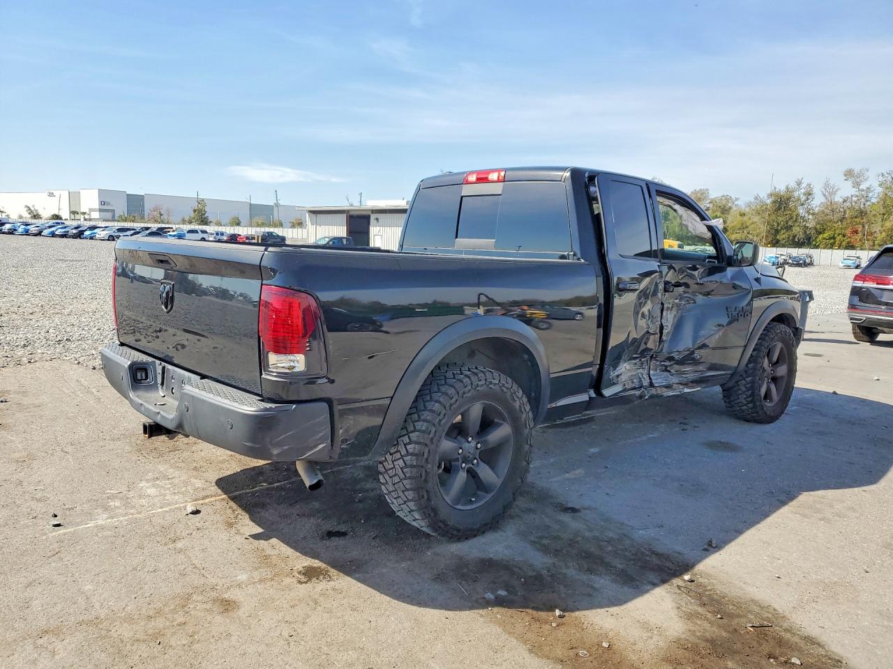 2019 RAM 1500 CLASSIC SLT — снимка 3