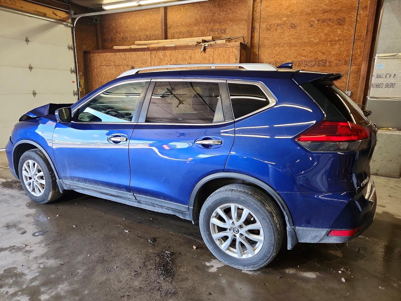 2017 NISSAN ROGUE SV — снимка 2