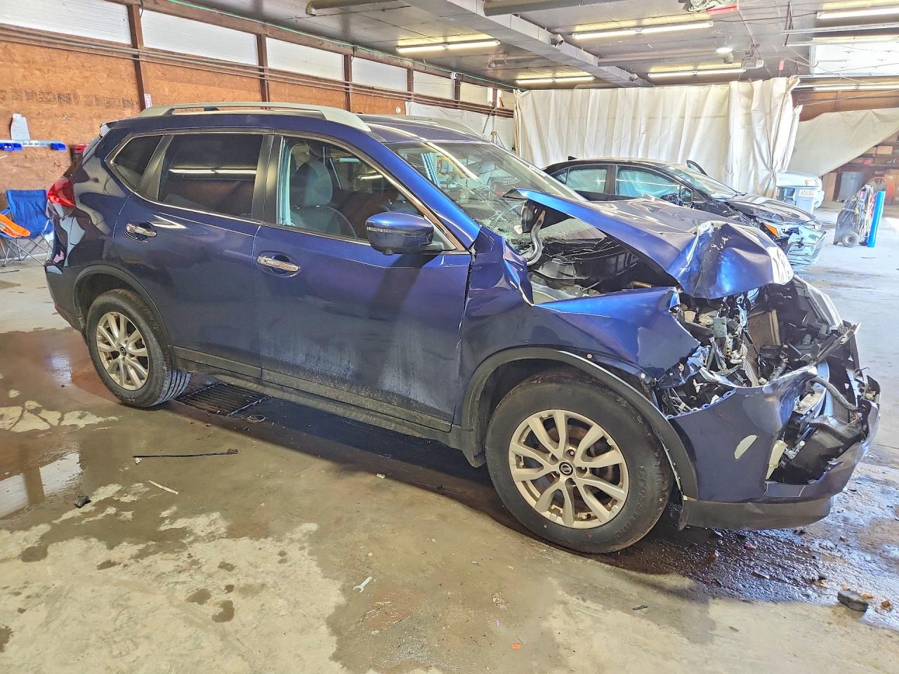2017 NISSAN ROGUE SV — снимка 4