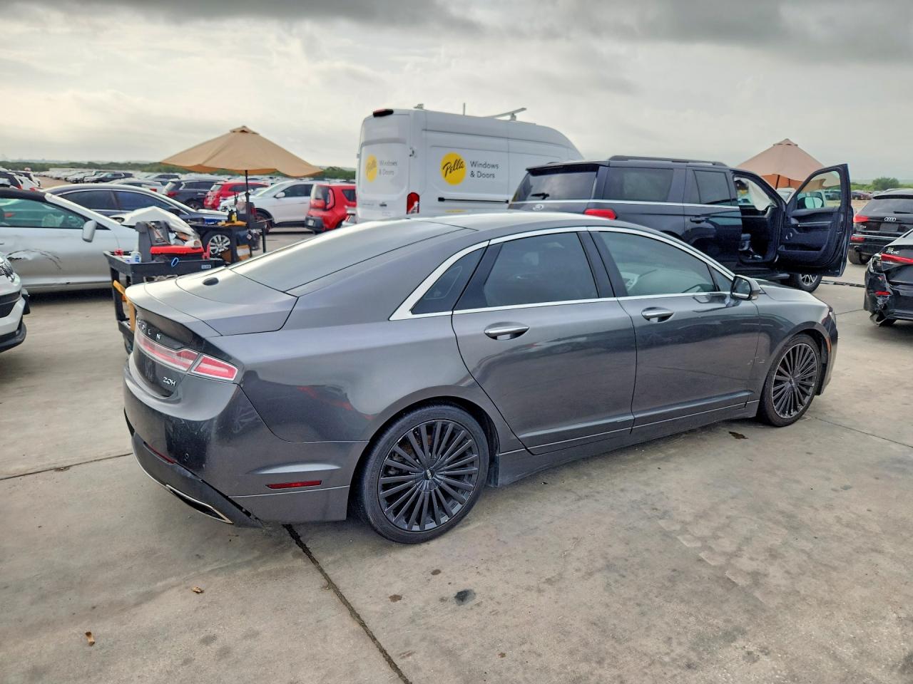 2017 LINCOLN MKZ HYBRID RESERVE — снимка 3