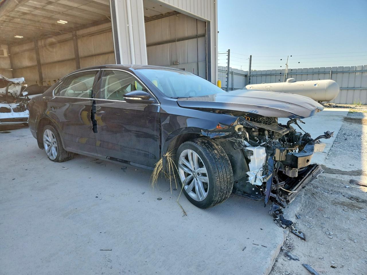 2018 VOLKSWAGEN PASSAT SE — снимка 4