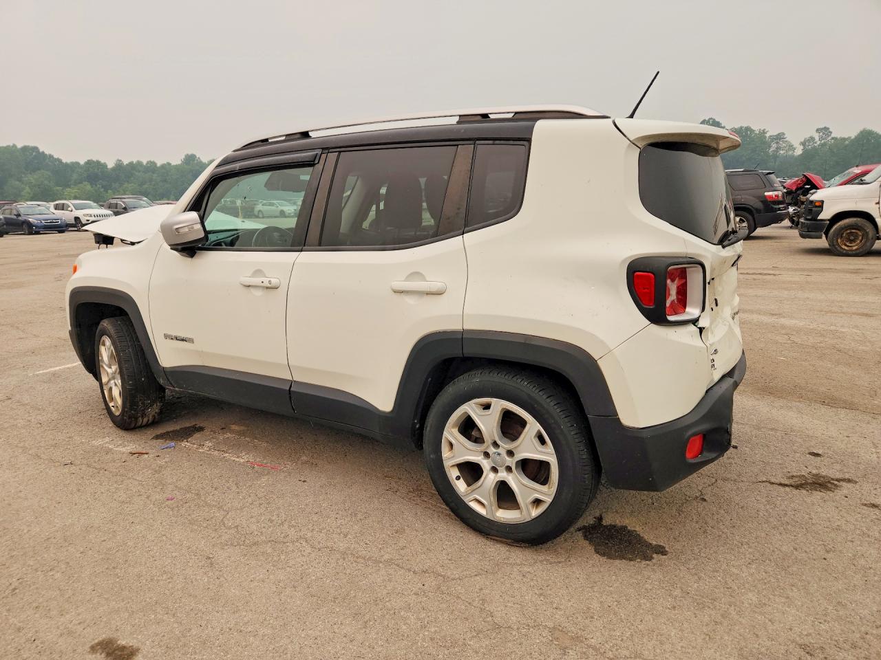 2015 JEEP RENEGADE LIMITED — снимка 2